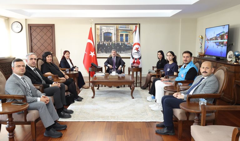 Çocuk Hakları Temsilcisi Yağmur Selçi’den Vali Tavlı’ya Ziyaret