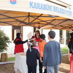 KARABÜK’TE İYİLİK VAR, ÇOCUKLARIN YÜZÜNDE TEBESSÜM VAR!  - fotoğraf 4