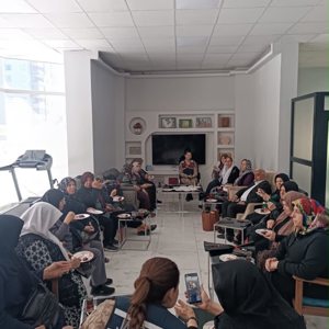 GÜNDÜZLÜ BAKIM VE AKTİF YAŞAM MERKEZİMİZDE BÜYÜKLERİMİZLE SOSYAL VE KÜLTÜREL ETKİNLİKLER GERÇEKLEŞTİRMEYE DEVAM EDİYORUZ - fotoğraf 1