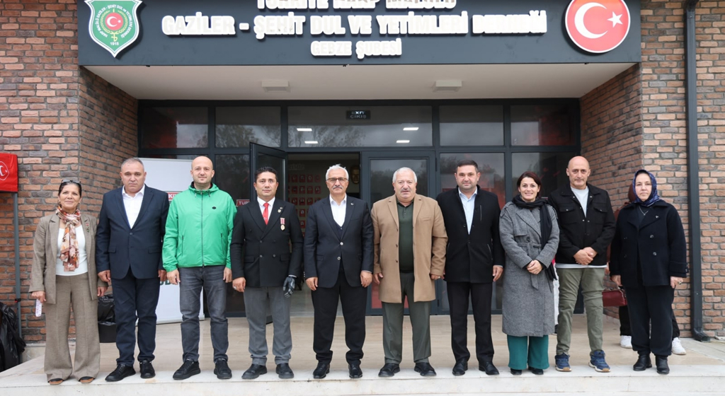 Aziz Şehitlerimiz ve Kahraman Gazilerimiz Dualarla Anıldı