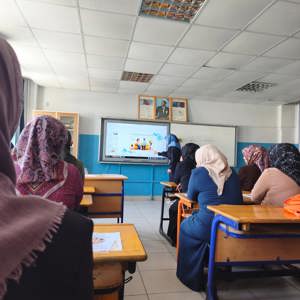 Dulkadiroglu’nda Velilere Yonelik “Okul ve Aile” Konulu Egitim Duzenlendi - fotoğraf 2