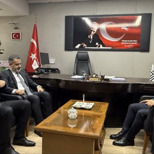 Milliyetçi Hareket Partisi İl Başkanı Muhammet Arif Çetin’den İl Müdürümüz Ahmet Kırtay’a Ziyaret - fotoğraf 2