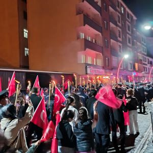 Cumhuriyetimizin 103. Yılı Fener Alayı Coşkusuyla Kutlandı - fotoğraf 4