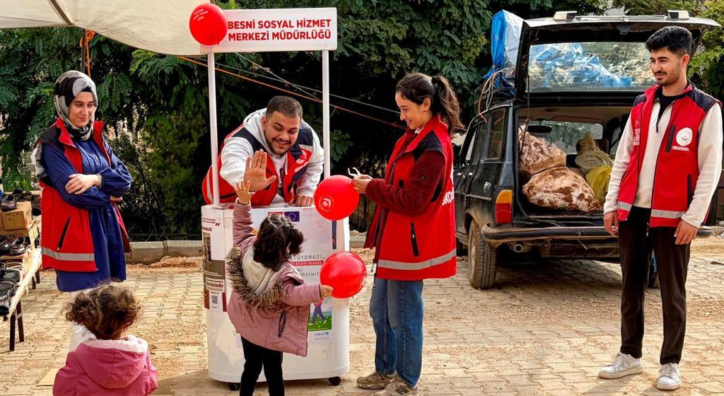 Halk Pazarında “İyilik Var Hareketi” Kapsamında Bilgilendirme Çalışması Gerçekleştirdik