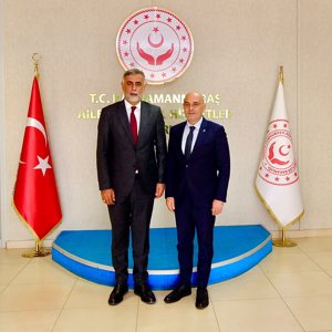 AK Parti İl Başkanı Av. Burak Gül ve Yönetiminden İl Müdürümüz Emre Çalğan’a Ziyaret - fotoğraf 1