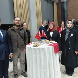 Cumhuriyetimizin 103. Yılında Cumhuriyet Bayramı Kabul Töreni Düzenlendi - fotoğraf 3