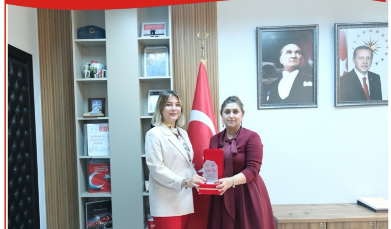 İYİLİK VAR KAPSAMINDA “EKİP OLMA VE ÇATIŞMA YÖNETİMİ” EĞİTİMİ
