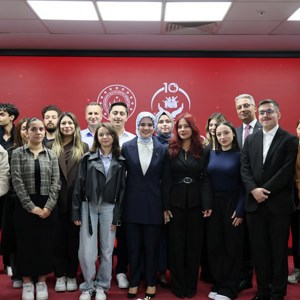 Bakanımız Göktaş, devlet korumasındaki gençlerin kamu kurumlarına yerleştirilmesi töreninde konuştu. - fotoğraf 5