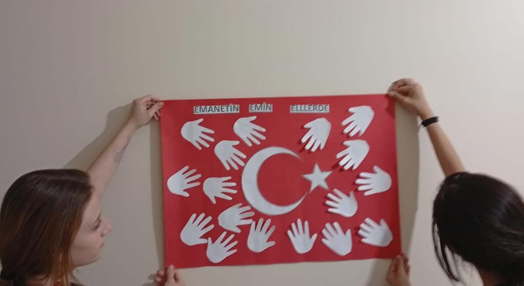 80. Yıl Çocuk Evleri Sitesinde Cumhuriyet Coşkusu